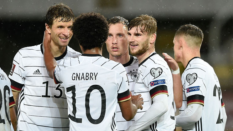 Tim Nasional Jerman Merayakan Gol